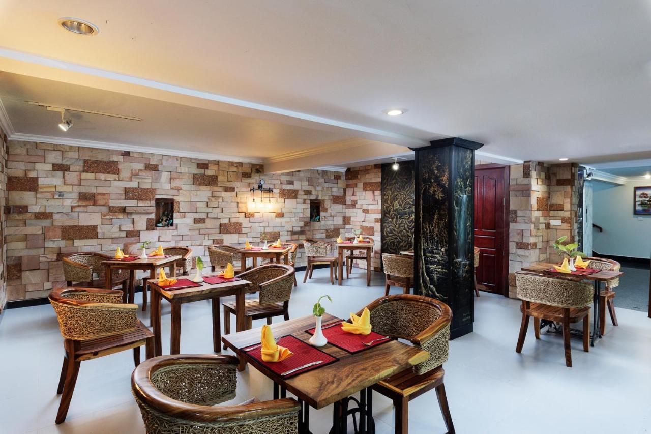 Ratana Angkor Hotel シェムリアップ エクステリア 写真