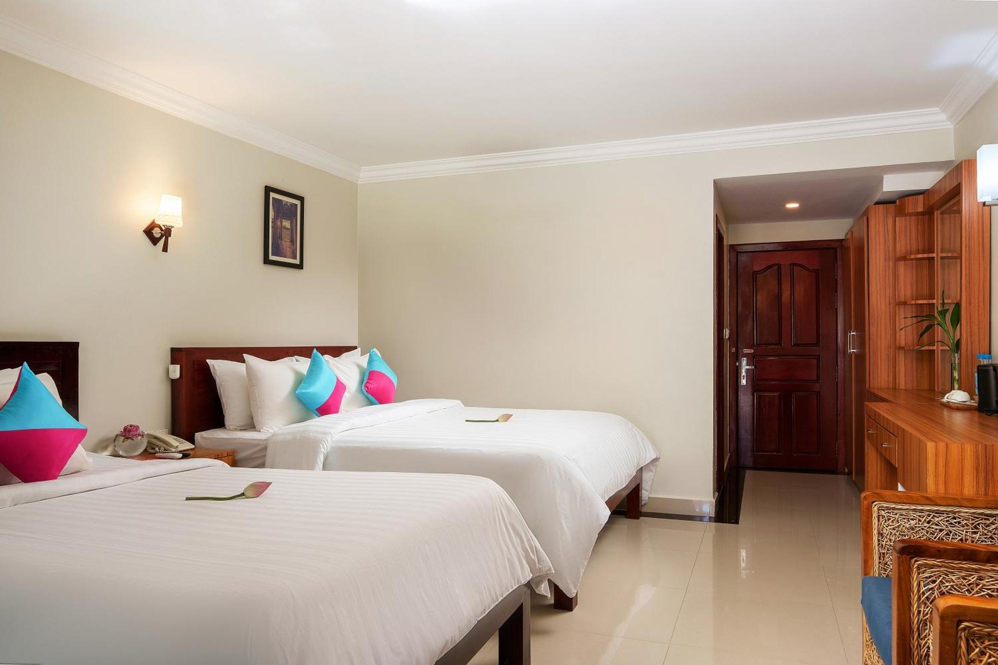 Ratana Angkor Hotel シェムリアップ エクステリア 写真